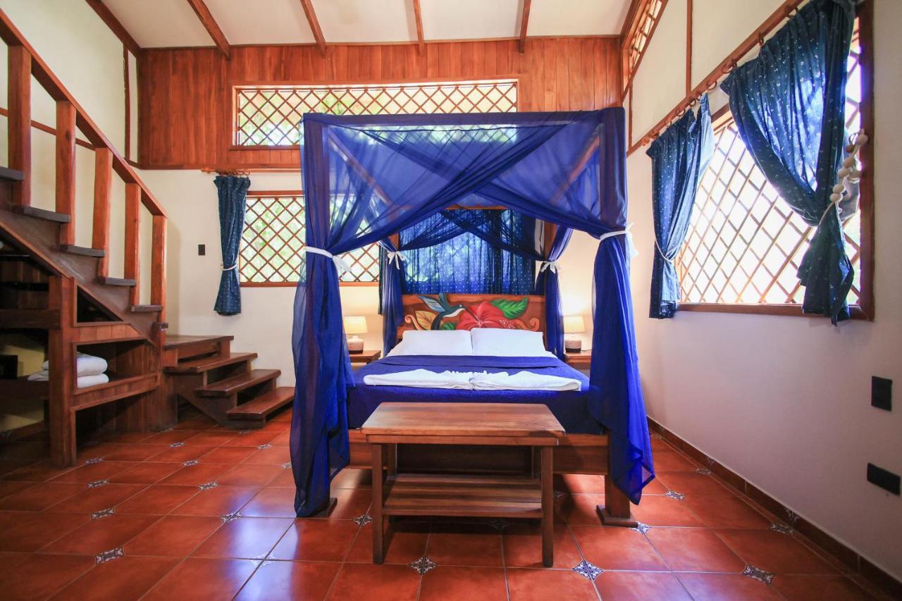 Hotel Casa Merlin Puerto Viejo de Talamanca Екстер'єр фото